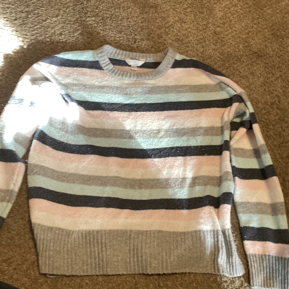 Striped thin sweater